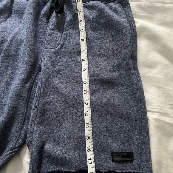 💰💰 2/$15 Men’s Sz XS Hollister Sweat shorts - Picture 3 of 6